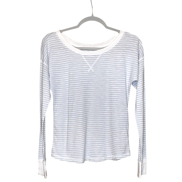 NA XXXX ???? Soft A&F Tee
Striped White & Gray Long Sleeve Shirt Top - Picture 1 of 5